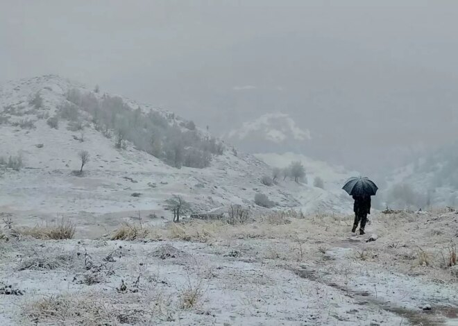 Tunceli’de Sağanak Yağış, Ovacık’ta Kar Yağışı Başladı